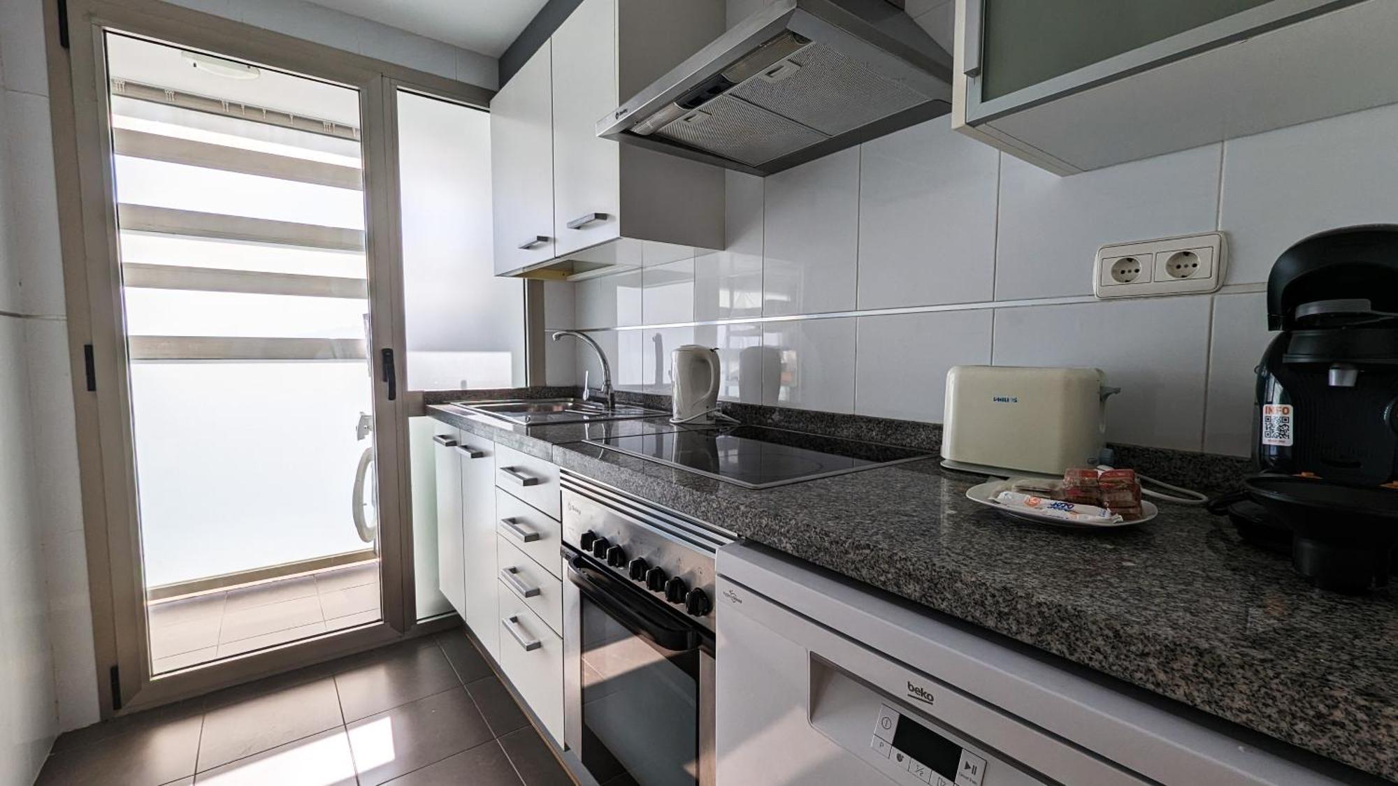 בנידורם Torre Lugano Sea View Apartment מראה חיצוני תמונה